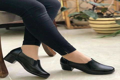 تصویر 4 از قیمت کفش زنانه طبی با کیفیت ارزان + خرید عمده